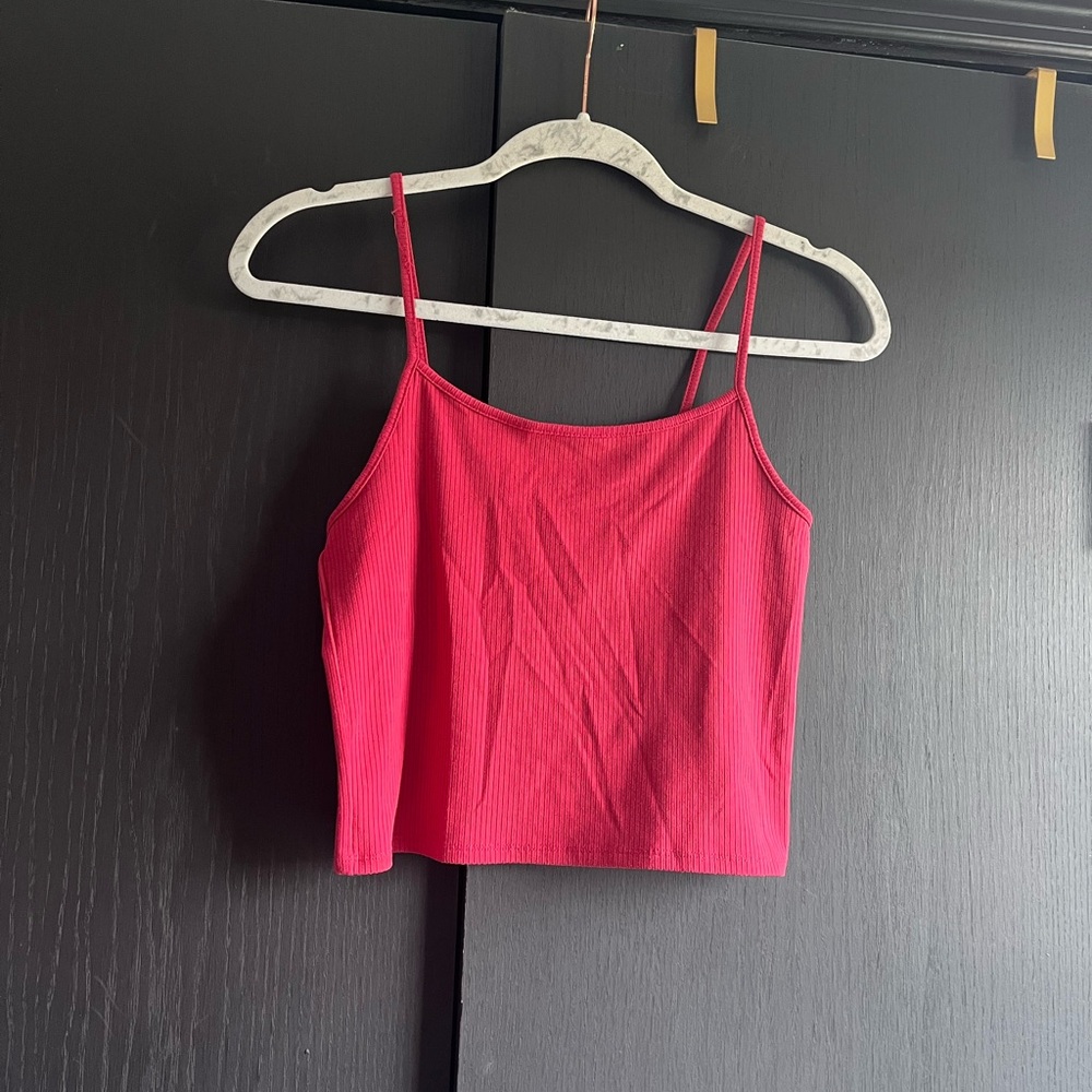 American Eagle Outfitters Cropped Red Camisole size Medium